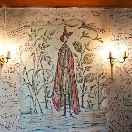 Hotell Le Cantou - Roche Orcival