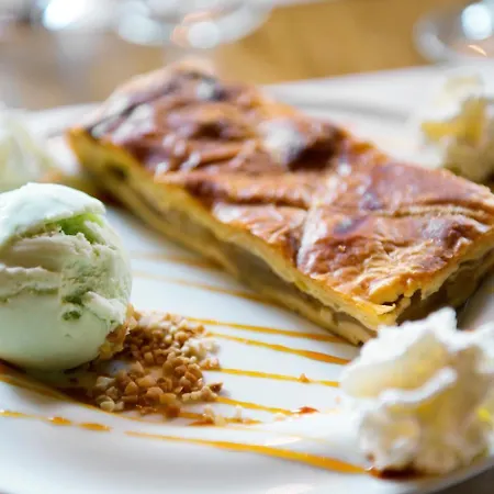 Le Cantou - Roche Hotell