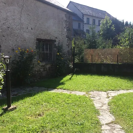 Hotell Le Cantou - Roche 2*