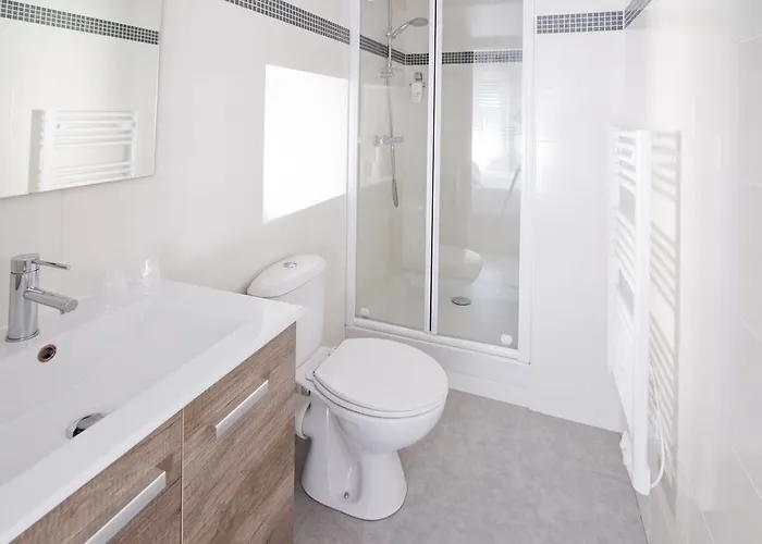 Отель Le Cantou - Roche